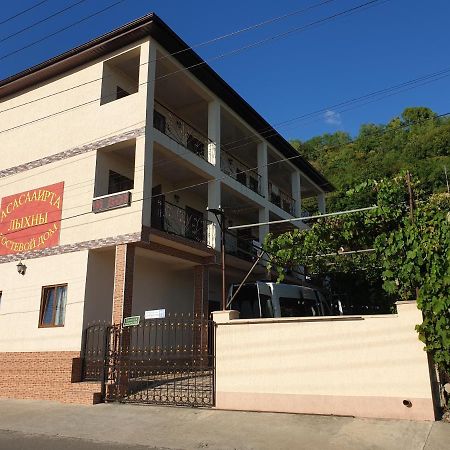 Guest House Lykhny Gagra Ngoại thất bức ảnh