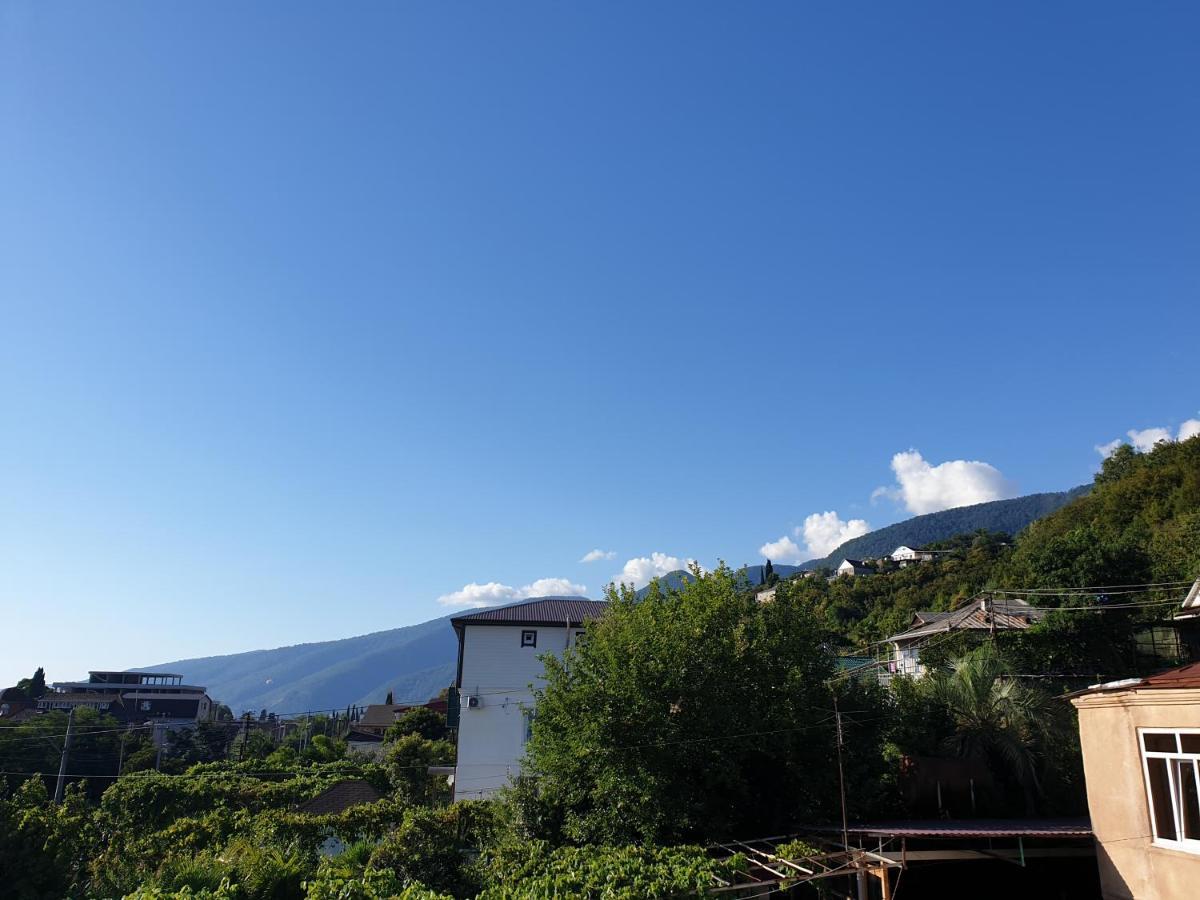 Guest House Lykhny Gagra Ngoại thất bức ảnh