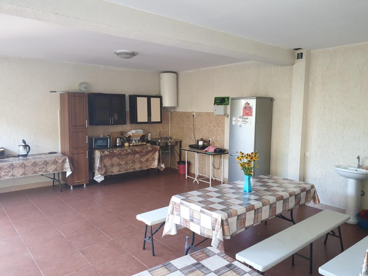 Guest House Lykhny Gagra Ngoại thất bức ảnh